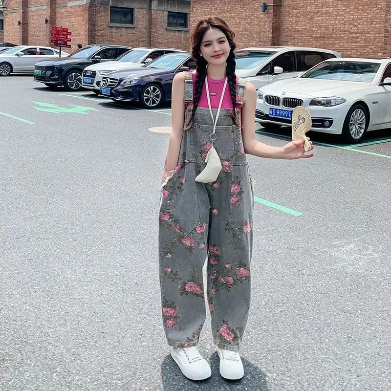 Damesmode Retro bedrukt denim slabbetje Dames zomer nieuw ontwerp gevoel leeftijdverminderende losse en comfortabele wijde pijpen broek