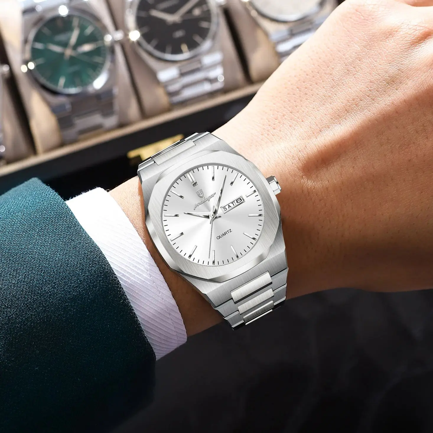 POEDAGAR Fashion Brand Male Wristwatch Waterproof Luminous Stainless Steel Men Clock Date Week Casual Quartz Men's Watches Reloj