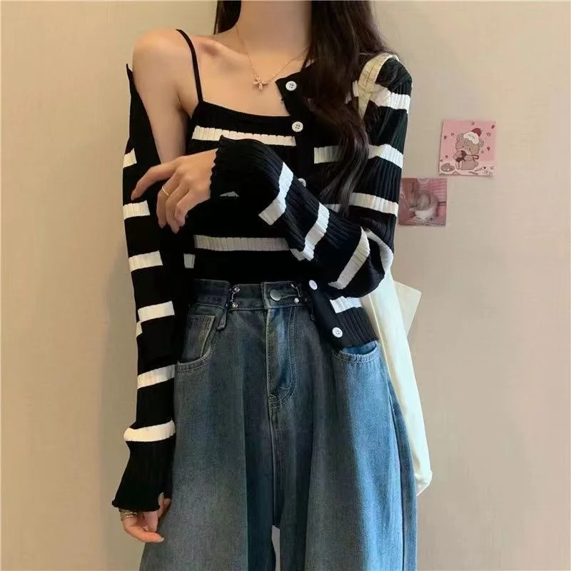 Women's Stripe Knitted Cardigan Sleeveless Top Spring Thin Casual Versatile Sweater Two-Piece Set Button Detail Other Fabric