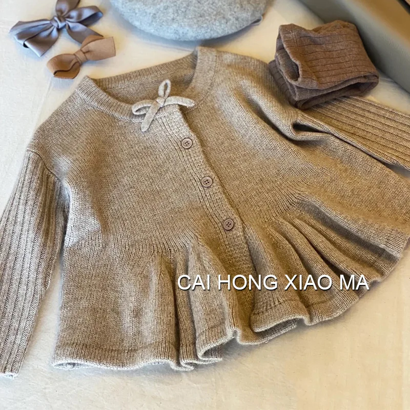 

2025 Spring and Autumn New Girls Knitted Cardigan Single-breasted Cute Sweater Girls Wear Outside