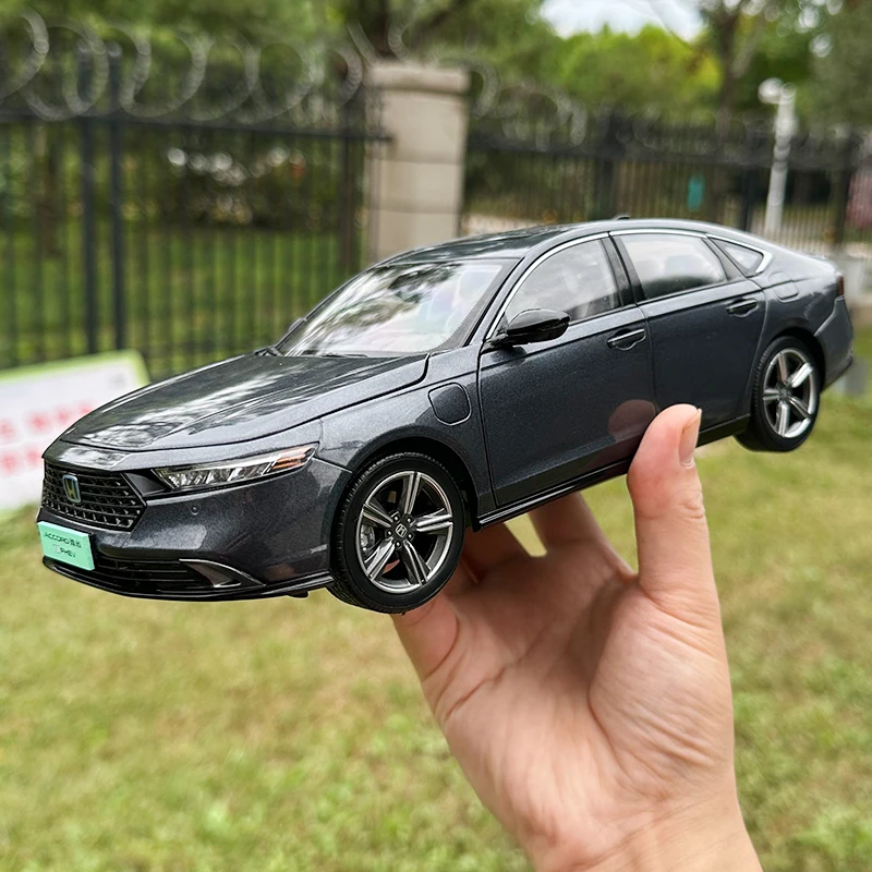 1:18 2023 Guangqi Honda ACCORD 11 generation ACCORD e:PHEV hybrid car model  Send friend Birthday present