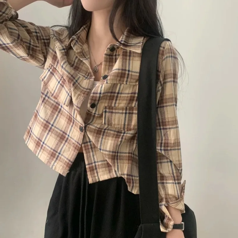 Western Sle Age-Reducing Top Women Retro Lapel Plaid Shirts High-Grade Sense Wear Small Short Long Sleeve Shirt Autumn 2024