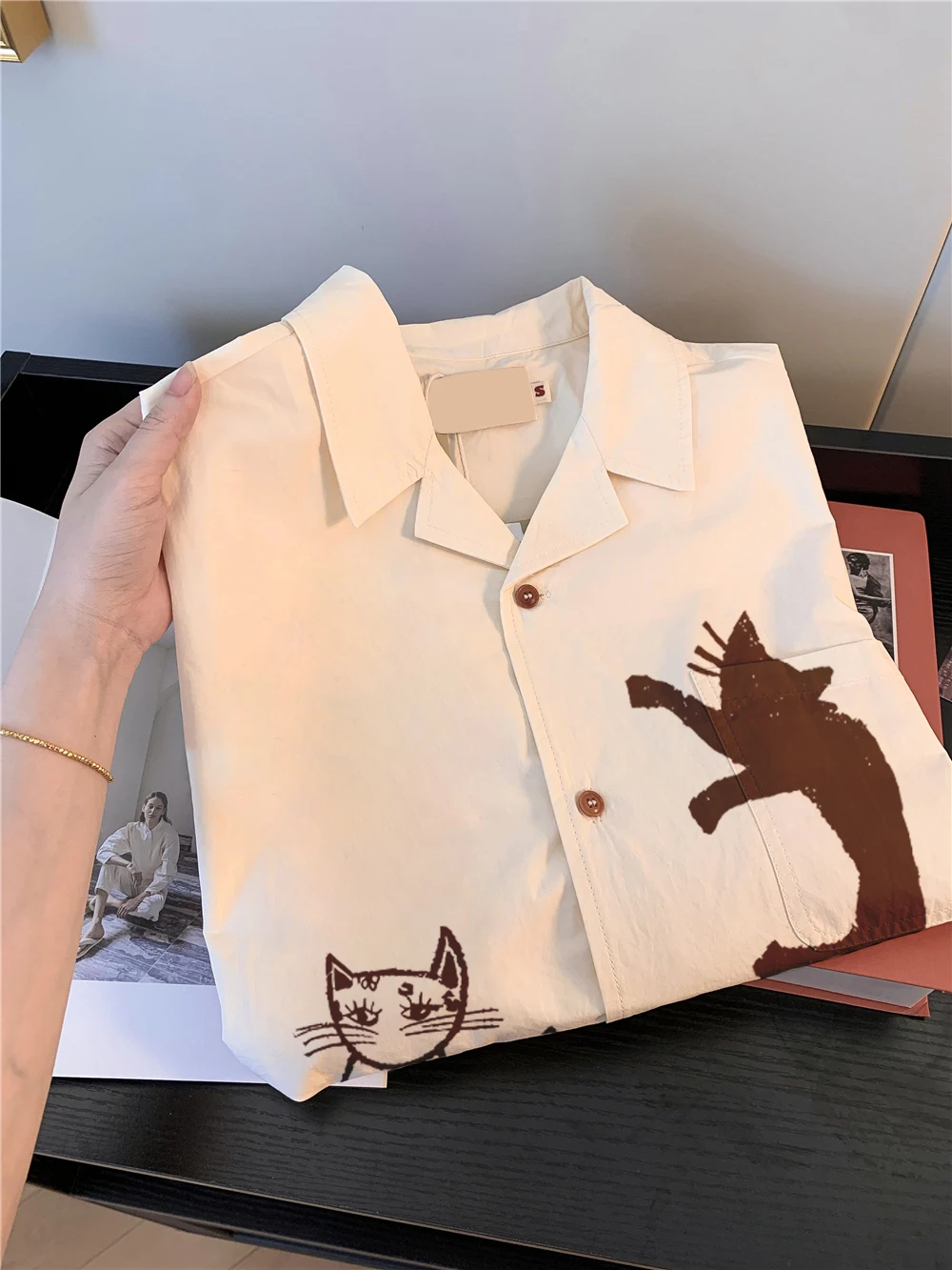 

Faionable Loose Printed ort Sve irt ex Summer Design Casual Sle Women's Men's irt Trendy Versatile Casual irt