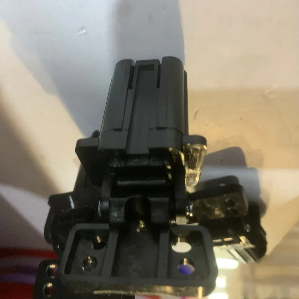 

30X CF288-60027 CF288-60030 A8P79-60011 A8P79-60014 CZ271-60020 425 Шарнир ADF в сборе для HP PRO400 M401 M425 M476 M521 M525 M570