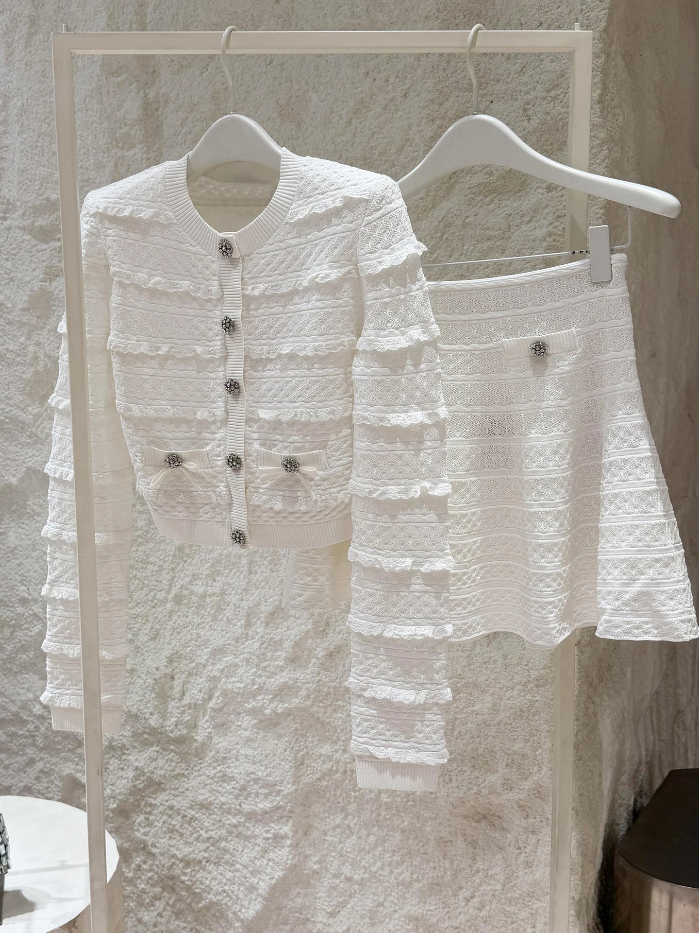 

Spring Fashion Knitted Half-length Sleeve Top And Skirt Set with Lace Design High-end Women's Clothing by Sp Home South Oil