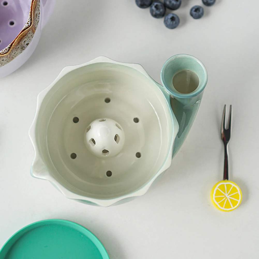 Ceramic Kitchen Colander Bowl Efficiently Drains Water While Washing Produce. Minimalist Style Kitchenware