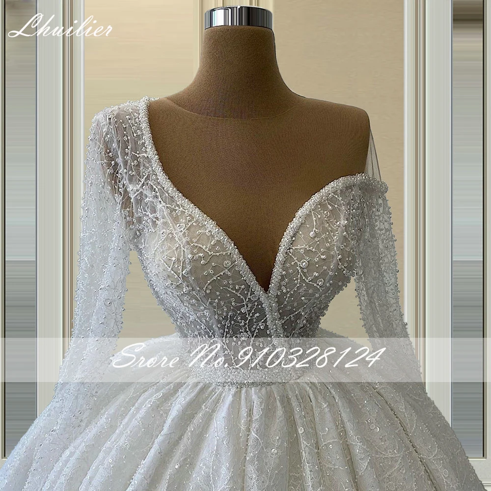 Lhuilier Customized Scoop Neck Ball Gown Lace Wedding Dresses Full Sleeves Beaded See Through Bridal Dress with Court Train