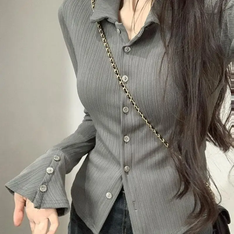 

Женская облегающая футболка с длинными рукавами и лацканами в стиле Pure Desire, весенне-осенний новый стильный утягивающий универсальный топ с плечами