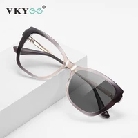 VKYEE, nueva moda, diseño personalizado de mariposa, gafas de lectura anti-luz azul para mujer, fotocromáticas graduadas personalizables