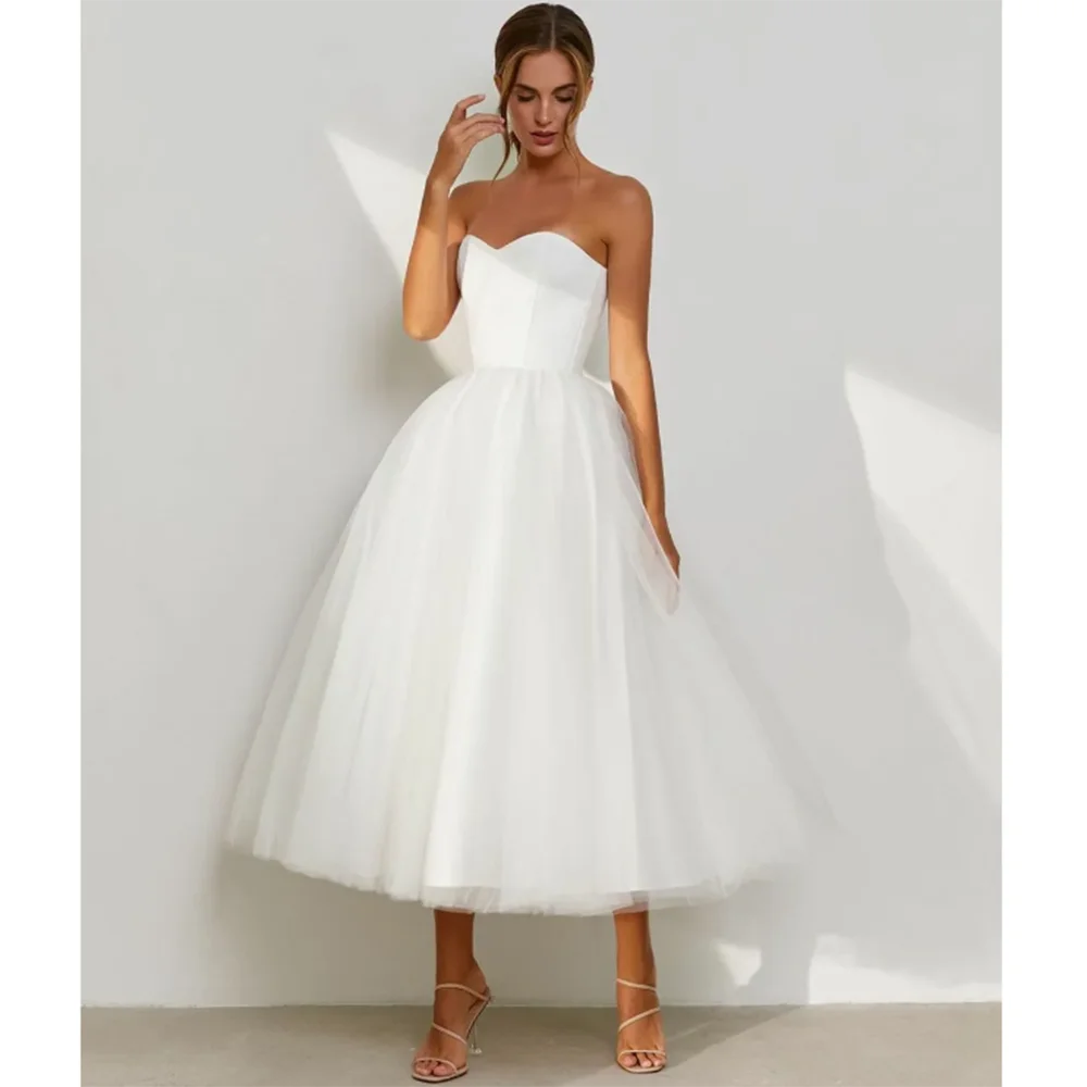 

Classic White Black Women Prom Dress Vintage Simple Tea Length Sleeveless Sweetheart Backless Pretty Luxury فساتين حفلة موسيقية