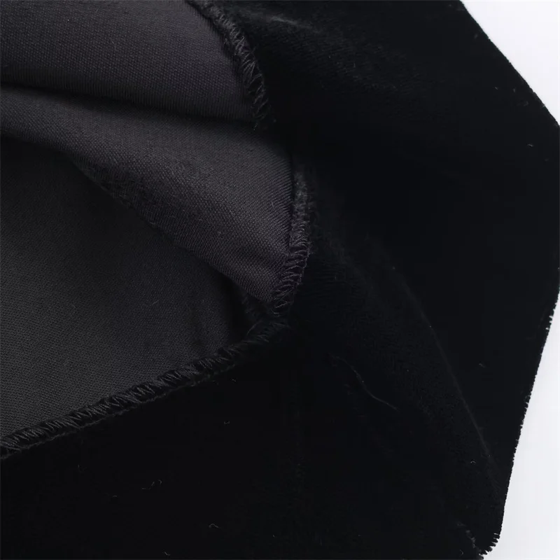 Robe longue noire en velours pour femmes, manches courtes, col asymétrique, élégante et élégante, nouvelle collection hiver 2025