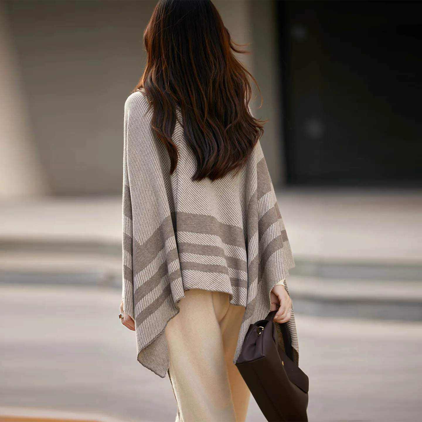ZOCEPT Autumn/winter New Women's Knitted Shawl Scarf Soft Warm Knit Stripe Worsted Wool Shawl Available For Various Body Types