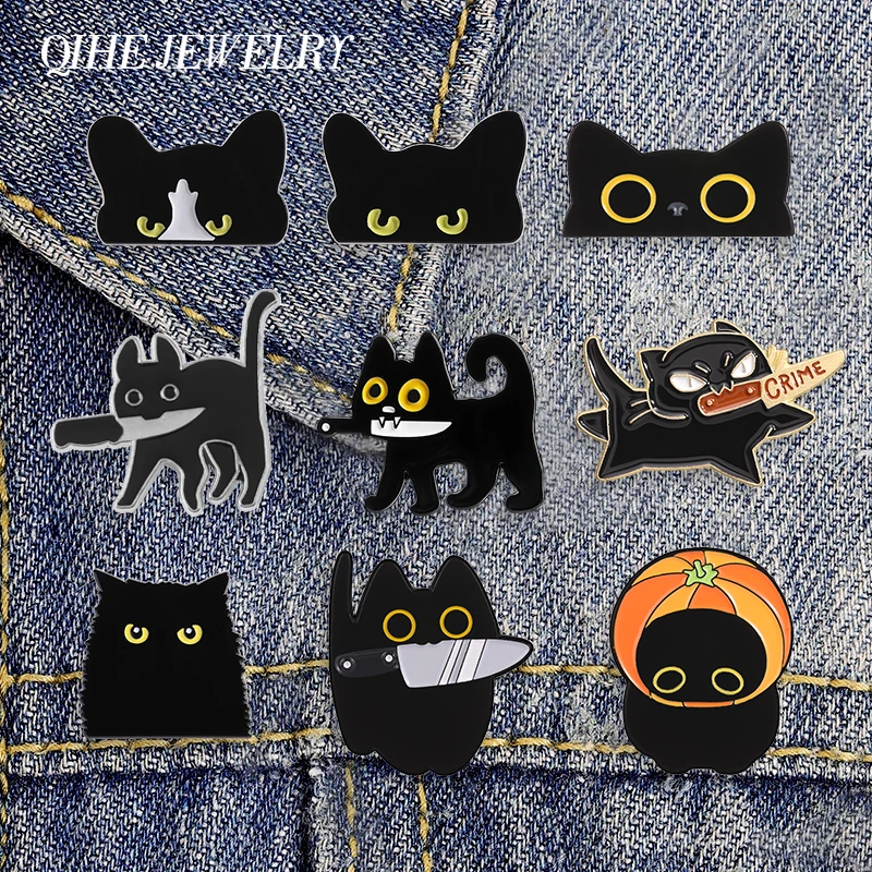 Black Cat With Knife Crime Badge Enamel Pin Spooky Cute Black Cat Holding Knife Alloy Brooch Bag Lapel Badge Funny Jewelry Gifts