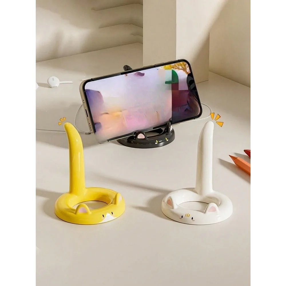 

Cartoon Cat Phone Holder, Office Desk Phone Stand, Creative Cute Cat Tail Slouchy Tablet Holder, 3-In-1 Car/Bathroom/Desktop Phone Stand With Strong Suction Cup, Hands-Free For Watching Videos, Video Calls, Reading, Cooking, Also Suitable As Bag Hanger Di