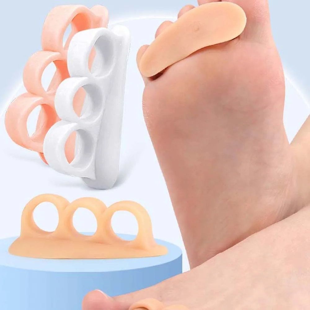 Three Pores Toe Separators Feet Valgus Corrector Curved and Deformed Toes Toe Straightener Toe Valgus Protector Foot Care Tools