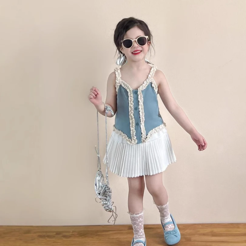 Girl's Summer Clothing Sets Temperament Sweet Lace Lace Blue Camisole White Pleated Skirt with Safety Pants