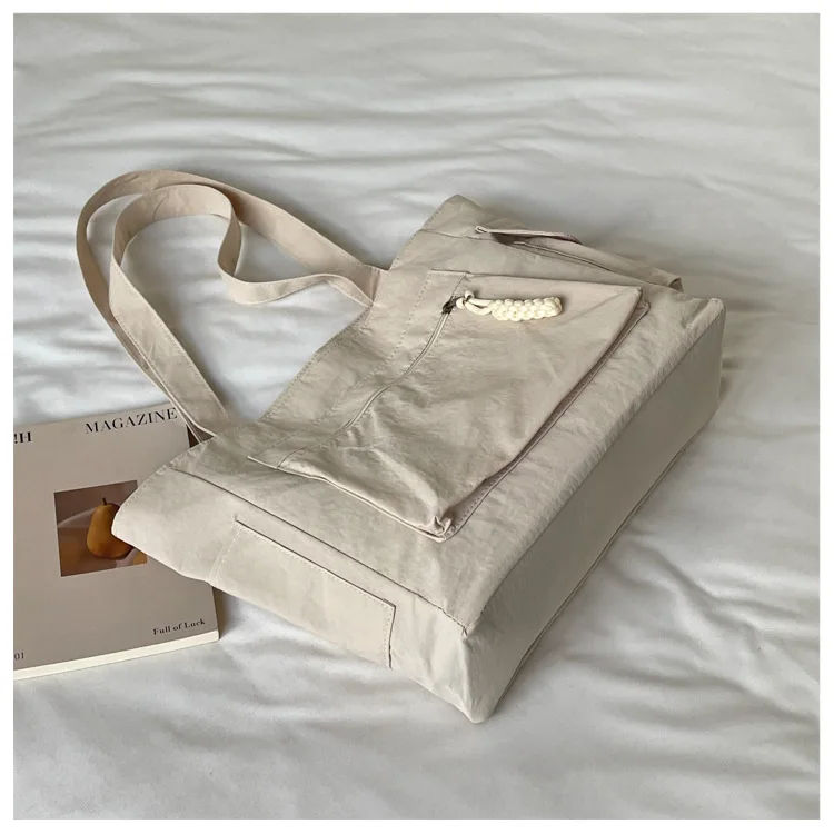 Neue modische Nylon-Schultertasche, große Kapazität, leichte, lässige Alltagstasche, Umhängetasche für Damen – Detail 13