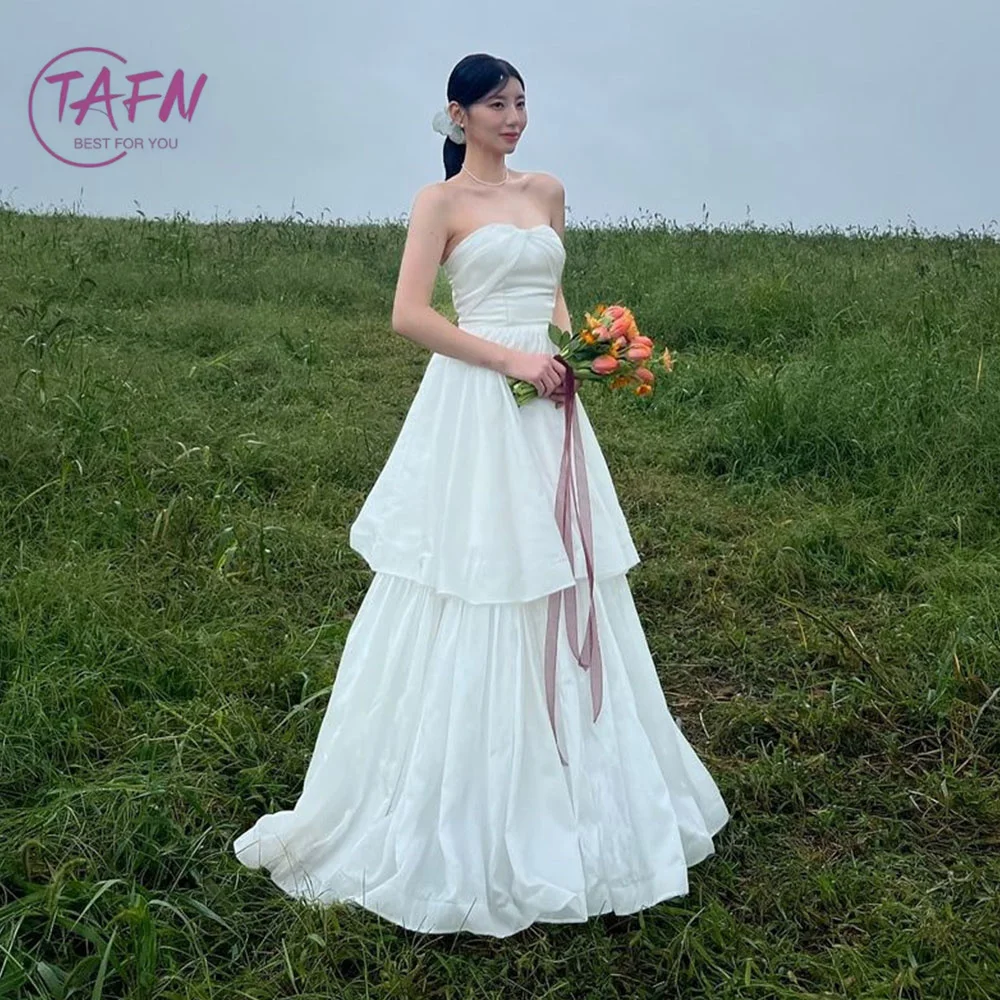 TAFN Korea Simple A-line Wedding Reception Dresses Strapless Elegant Bridal Gown Floor-Length Photo Shoot Dress 웨딩드레스