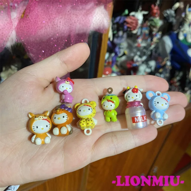 

Sanrio Hello Kitty Figure Cartoon Cat Doll Bag Pendant Keychain Ornaments Accessories Toy