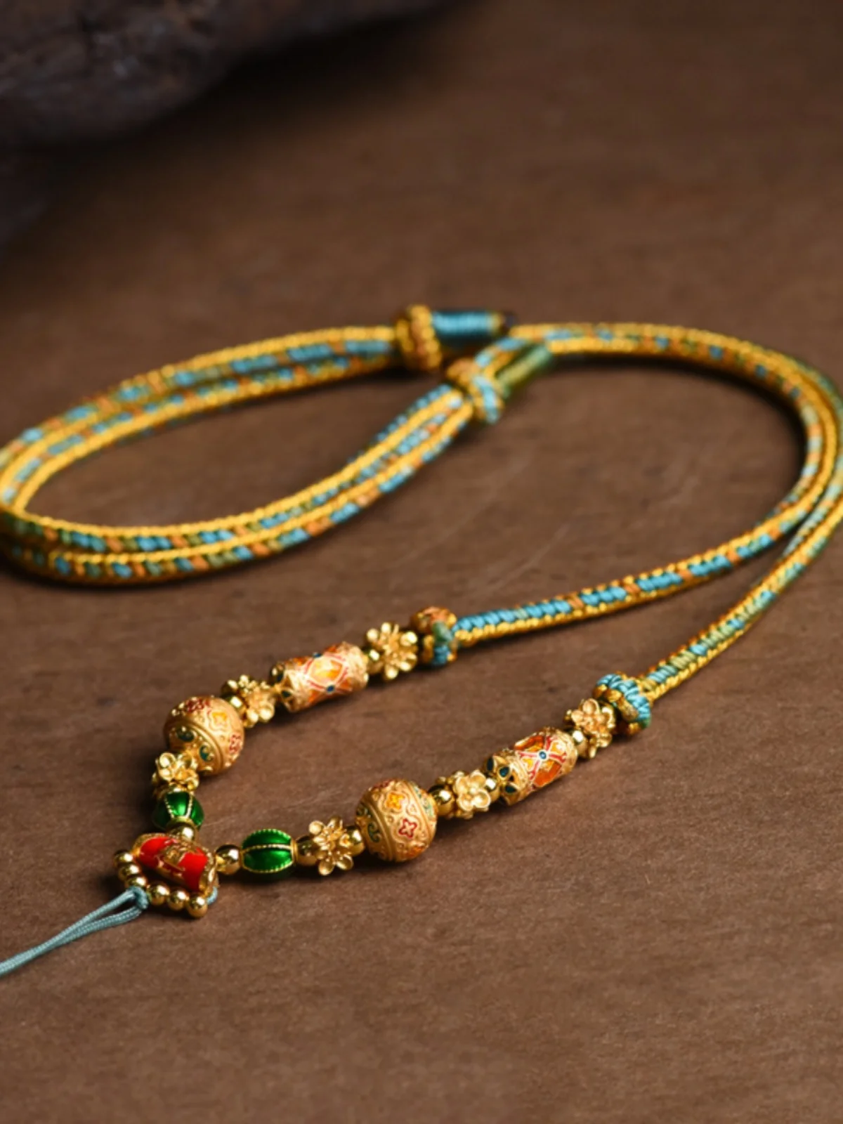 

Handwoven Tibetan Style Necklace Cord Tassel Pendant World Wind Pattern New Fashion Jewelry for Women in Stock Now