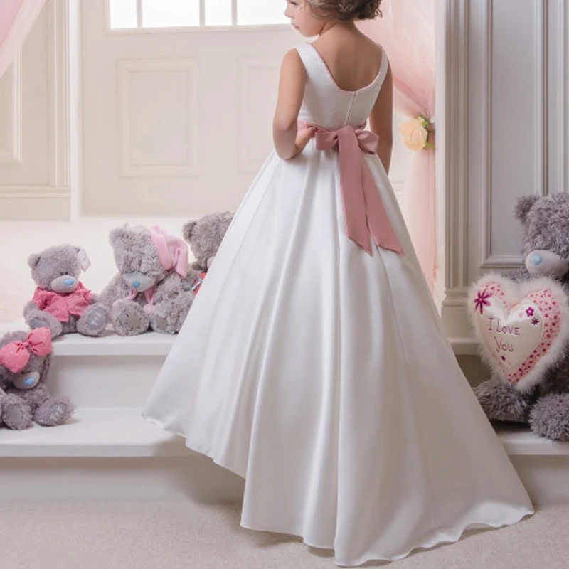 Weiße Kinder-Blumenmädchenkleider für Hochzeiten, Satin, A-Linie, Tüll, Schleife, langes Brautjungfern-Festzug-Robe, Erstkommunionkleid