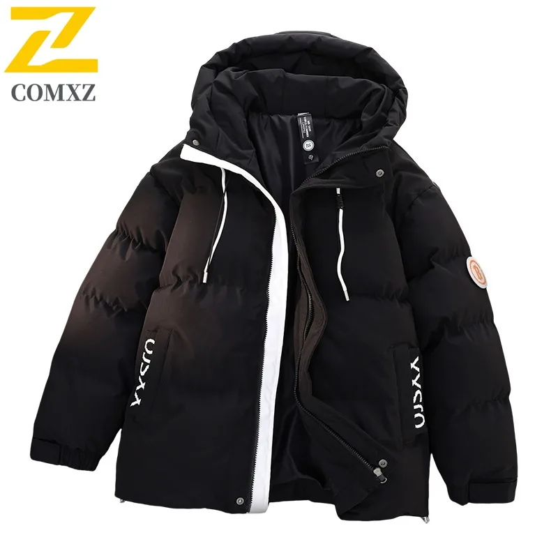 COMXZ Giacca da uomo con cappuccio Giacca trapuntata innevata da viaggio leggera coreana alla moda 2025 Cappotto imbottito caldo di alta qualità per esterni
