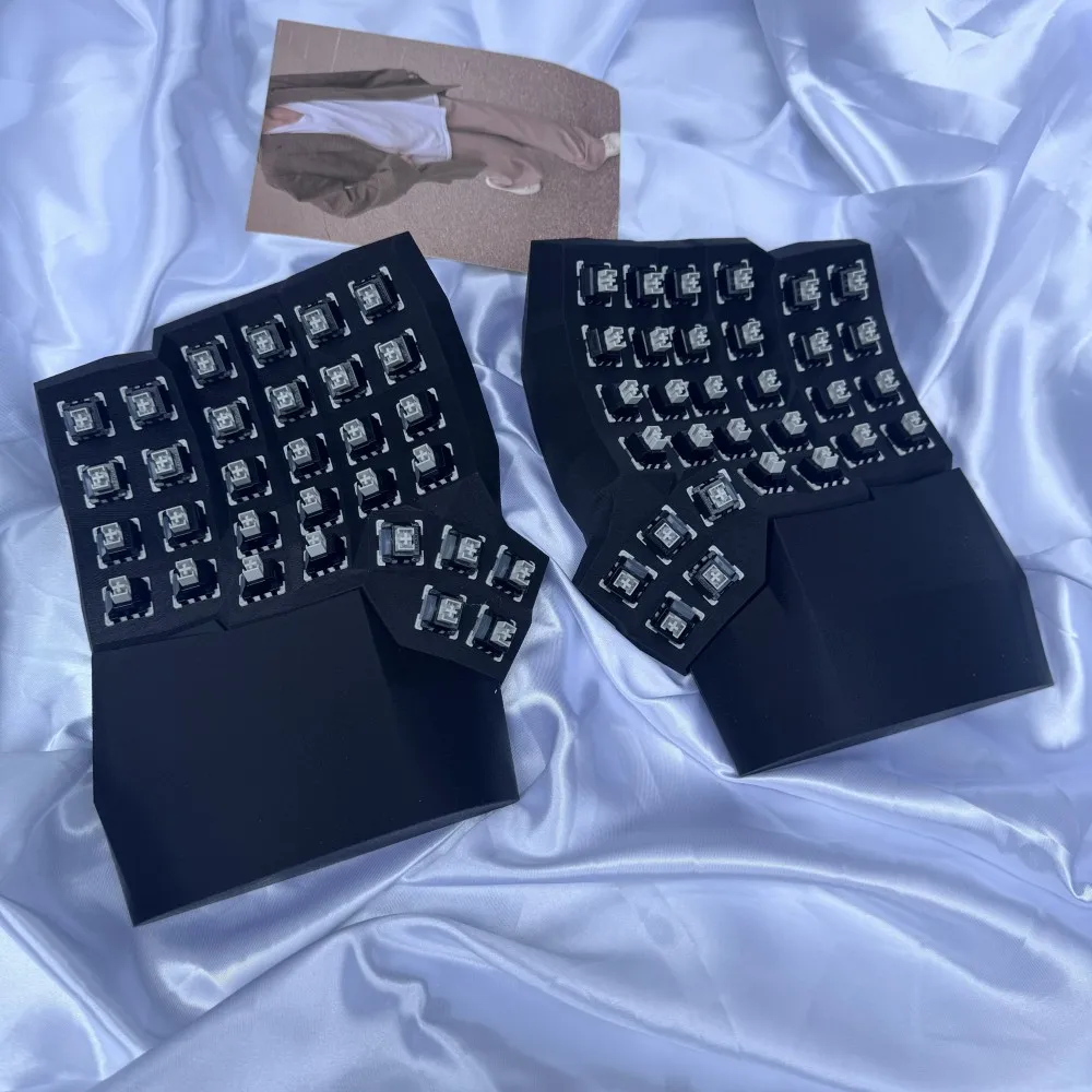 مجموعة لوحة المفاتيح Dactyl Manuform مخصصة للتبديل السريع السلكية سبليت لوحة المفاتيح الميكانيكية قارورة نوع C طقم لوحة المفاتيح بيئة العمل Teclado Gamer