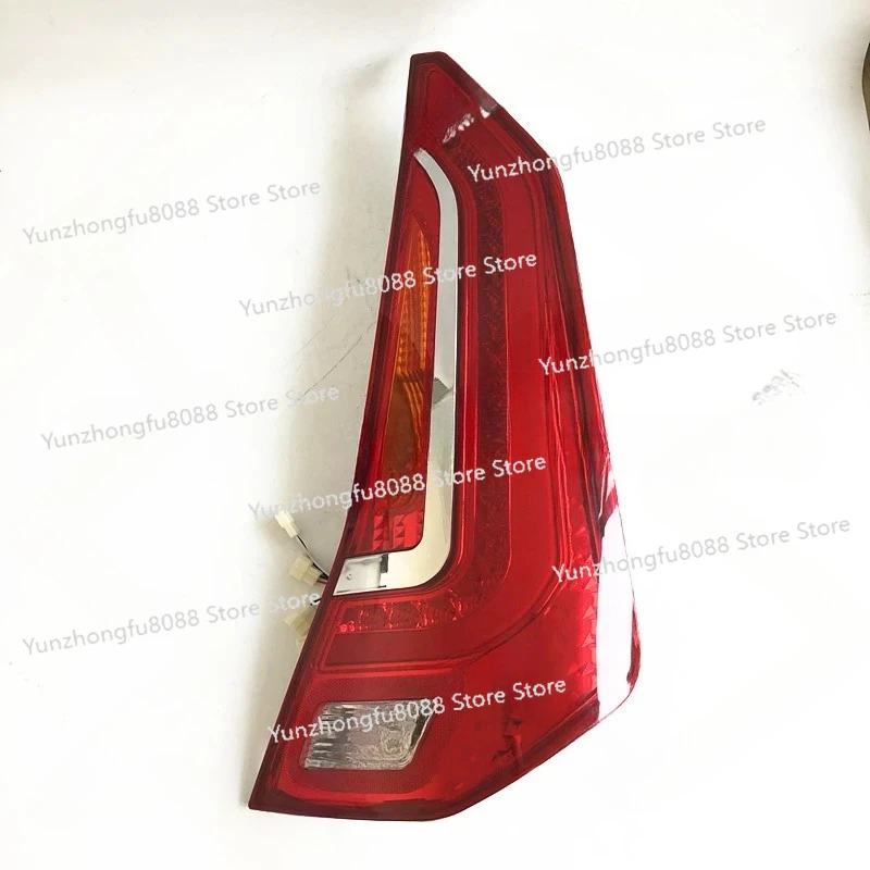 

The MD9 Bus Has A Total of 8 Rear Lights, Namely 4 on The Left and 4 on The Right.