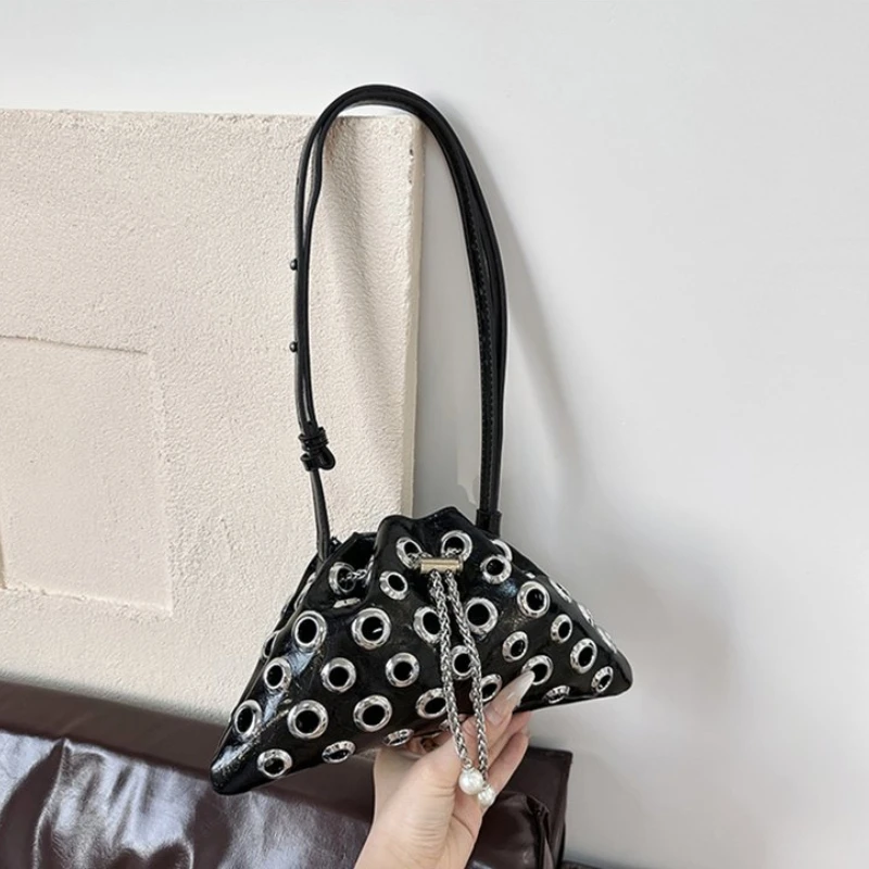 2026 New Y2K Vintage Sweet Hollow‑Pattern PU Triangle Drawstring‑Shoulder‑Bag, Retro‑Purse for Women‑Daily‑Work‑Household‑Use