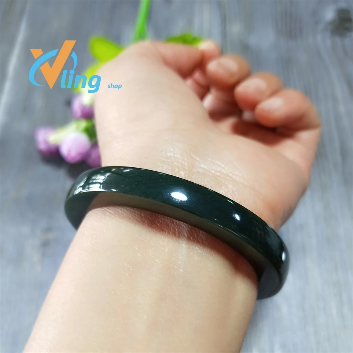 Jade Xinjiang Hotan Jade Bracelet Wholesale A Goods Hetian  Women's Tower  SquareJewelry Exquisite Fashion Gift Charm Retro