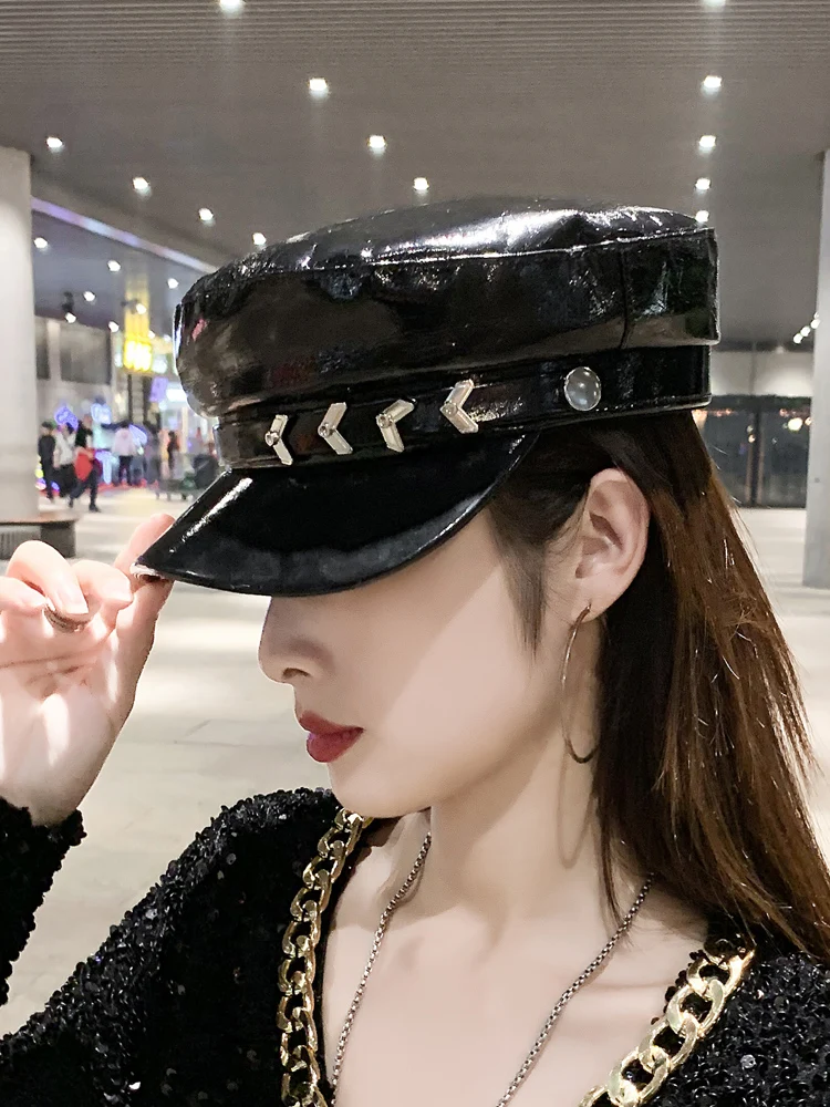 Casual Fall  Military Caps Woman Leather Beret Flat Hats Captain Cap Trucker Vintage Red Black Bone Male Women's leather hat