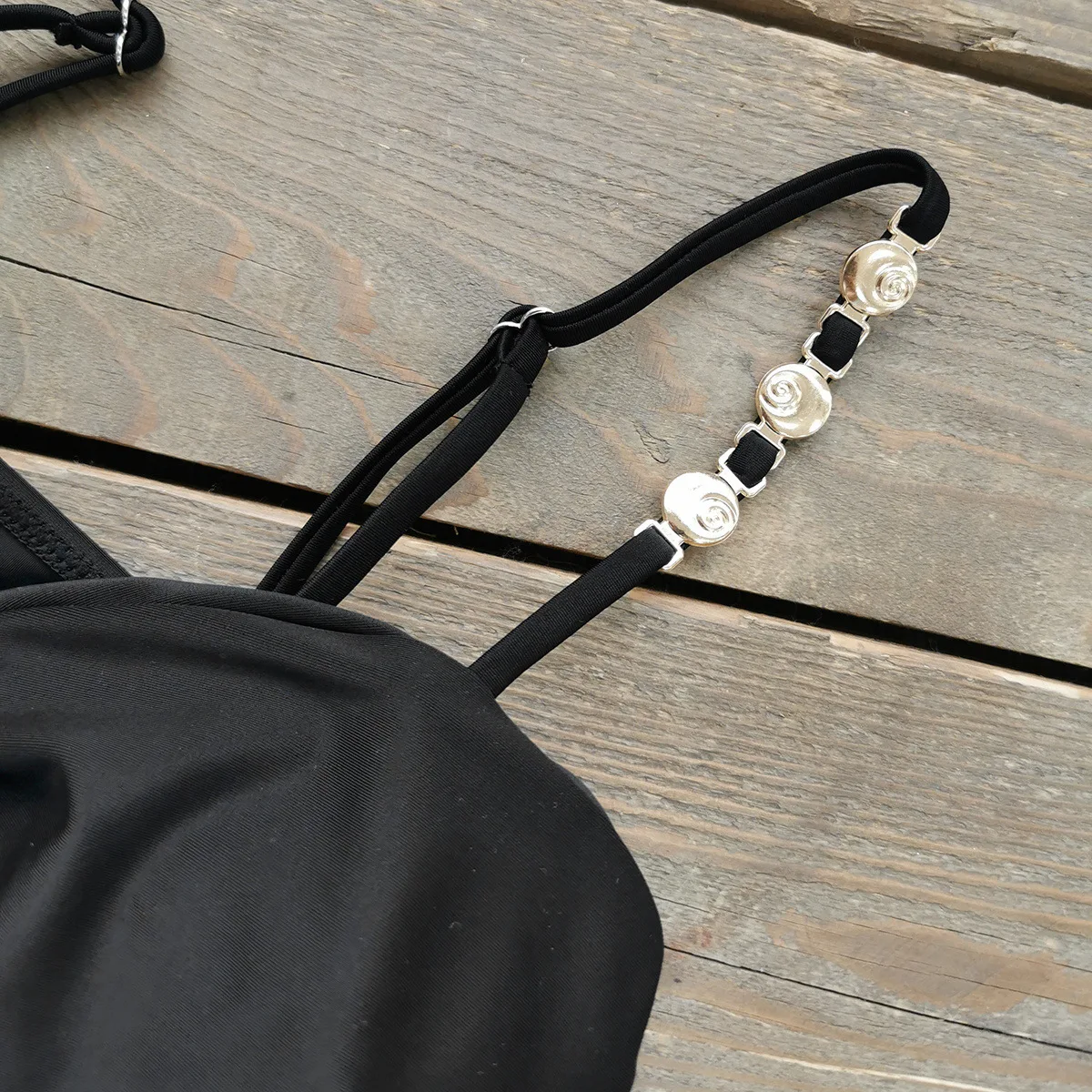 2025 traje de baño hueco con cubierta, traje de baño Sexy para mujer, Bikini femenino, traje de baño de concha brillante, traje de baño, ropa de playa