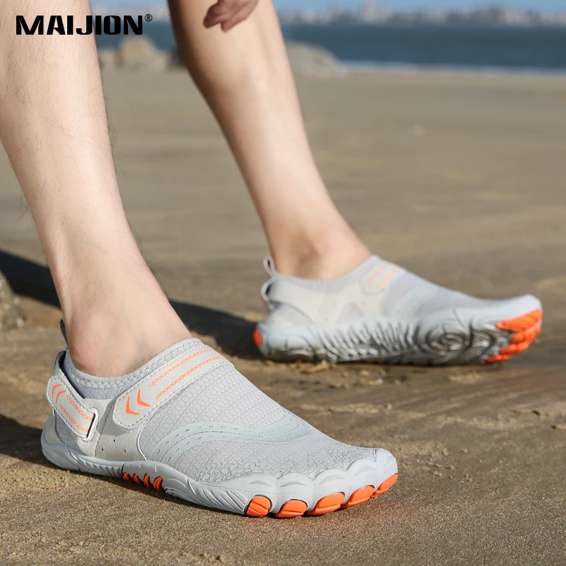 Breathable Barefoot Aqua Shoes Men Women Quick-dry Beach Wading Shoes Non-Slip Outdoor Water Shoes for Beach Swimming Surfing