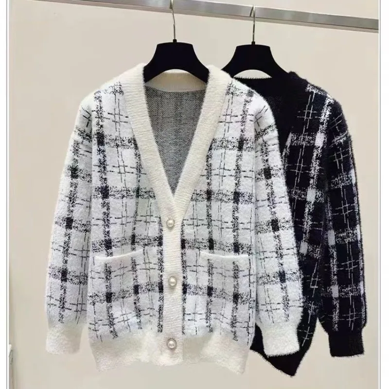 

2025 Womens Knitted Cardigan Loose Fit Casual Versatile Lazy Fall Winter New Mink Coat