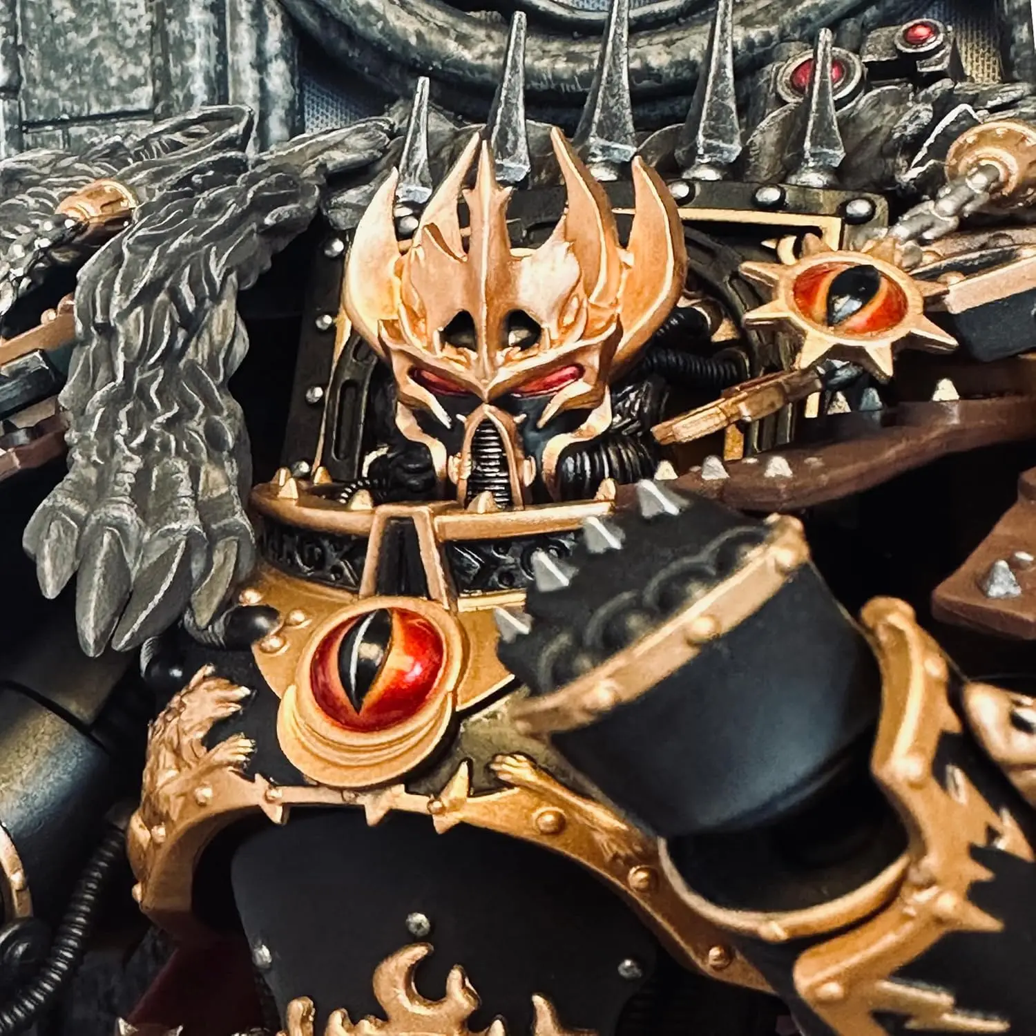 

TOYVERSE JOYTOY Warhammer Запчасти Аксессуары для шлема Sons of Horus Warmaster Horus Primarch Модель аксессуары