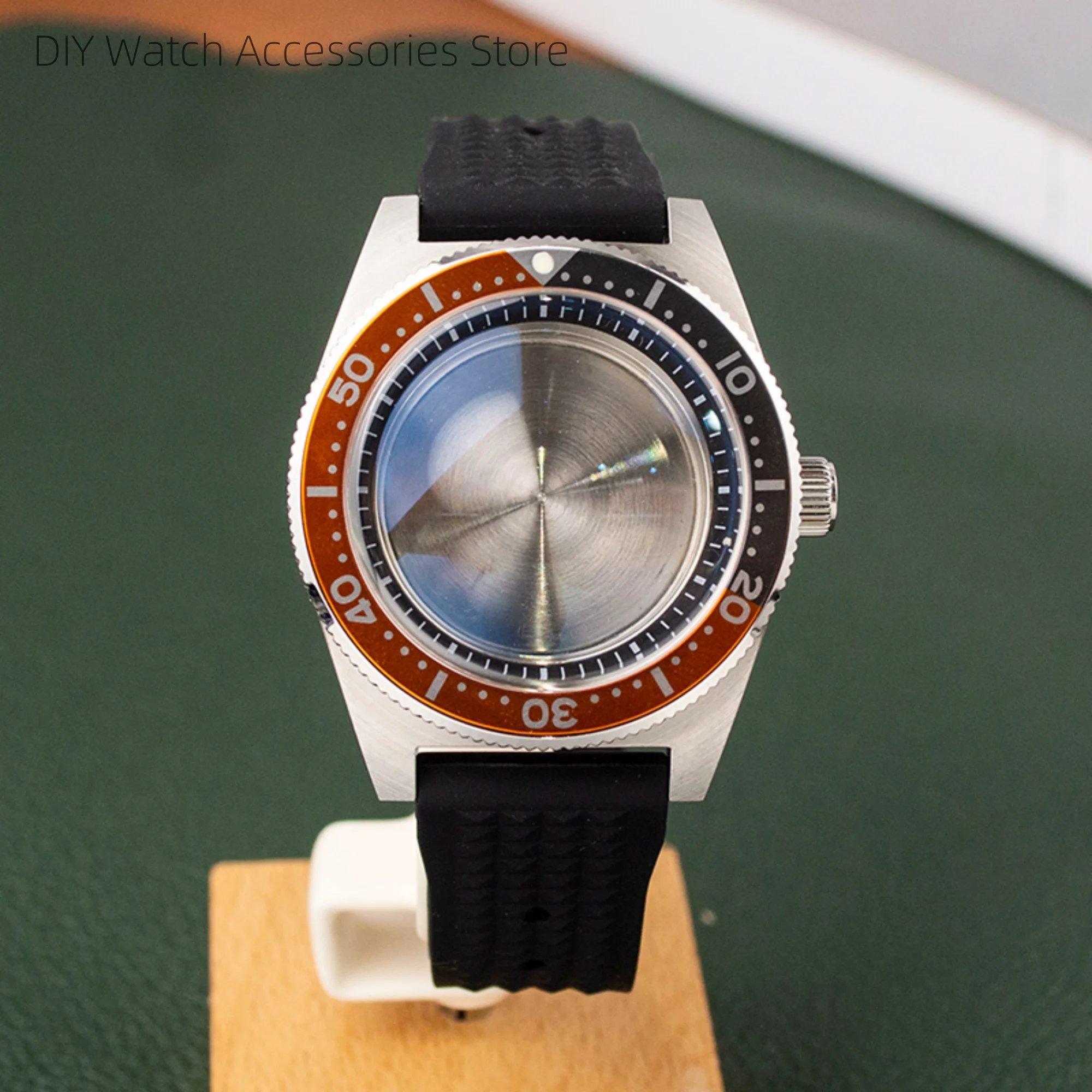 

40mm Watch Case Rubber Strap Domed Glass Case 300M Water Proof Diving Case fit NH35 NH36A Movement 62MAS Stainless Steel Case