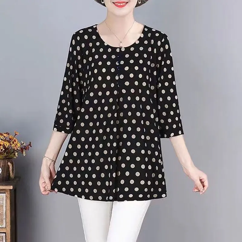 2023 Casual Vintage Polka Dot Half Sleeve T-shirt Fashion Round Neck Tops Button Summer Loose Female Clothing Commute Pullovers