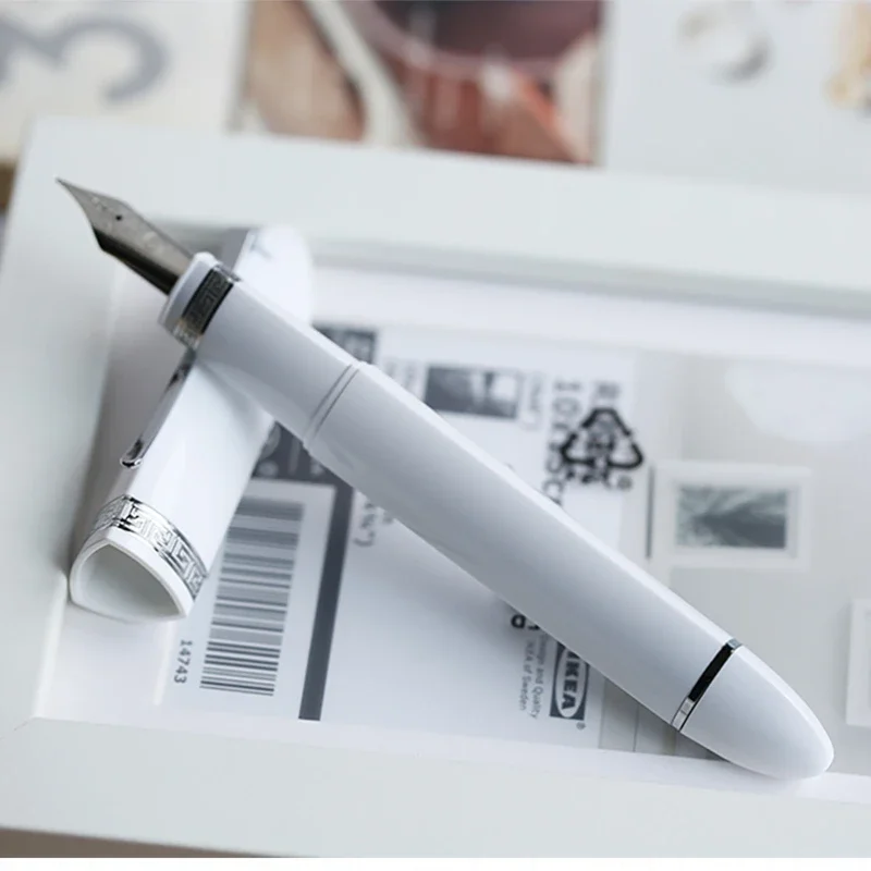 MAJOHN Master V60 Triangle Orthographic Piston Pen Signature Bead Pen Anti Roll Plug in Imported Bead Core Writing Practice