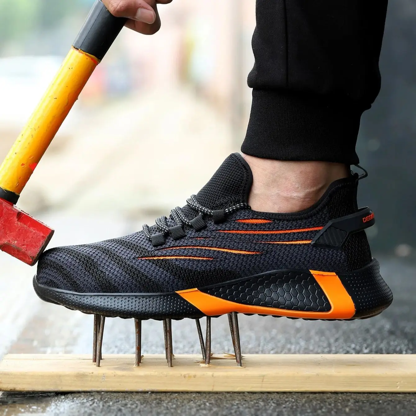 Men Safety Shoes For Work Safety Boots Protect Breathable Anti-smash Steel Toe Sport Work Sneakers Construction Security Boots