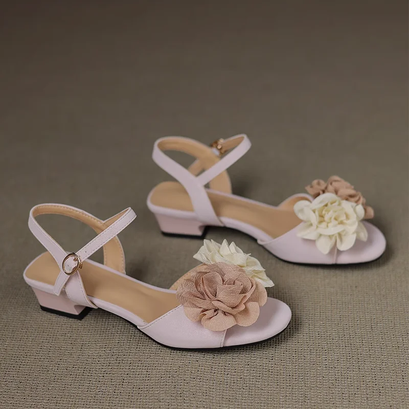 

Flower Decoration Flat Sandals Sexy Round Toe Square Toe Mixed Colors New Arrivals Fashion Women Modern Shoes