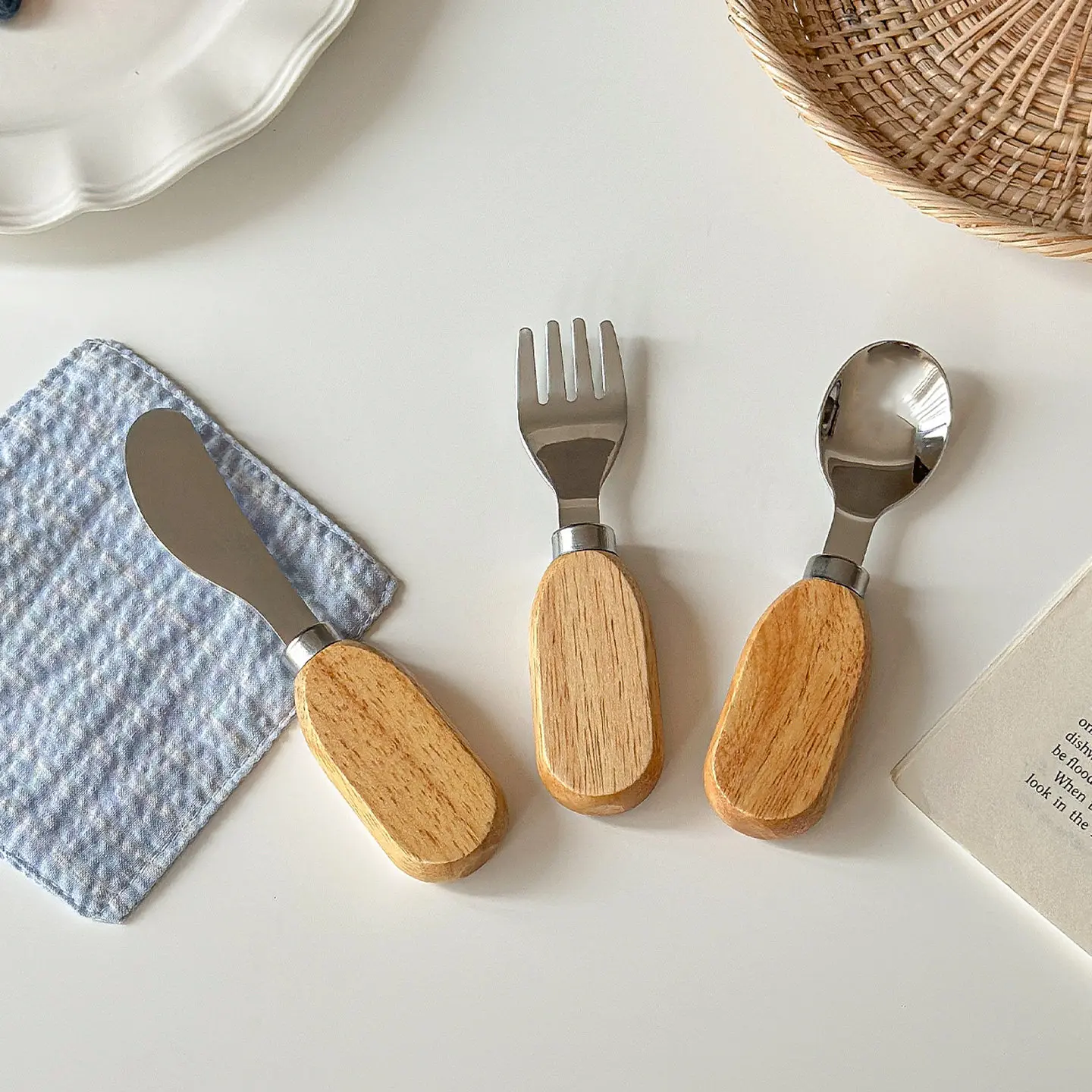 Kids Wooden Handle Cutlery Set Cute Mini Stainless Steel Spoon Fork Butter Knife for Children Dessert Cheese Spreading Tableware