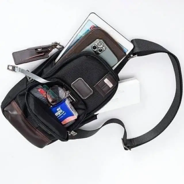 Stylish Men's Waist Bag, Casual Crossbody Bag, Compact Storage Pouch for Active Lifestyles 222402