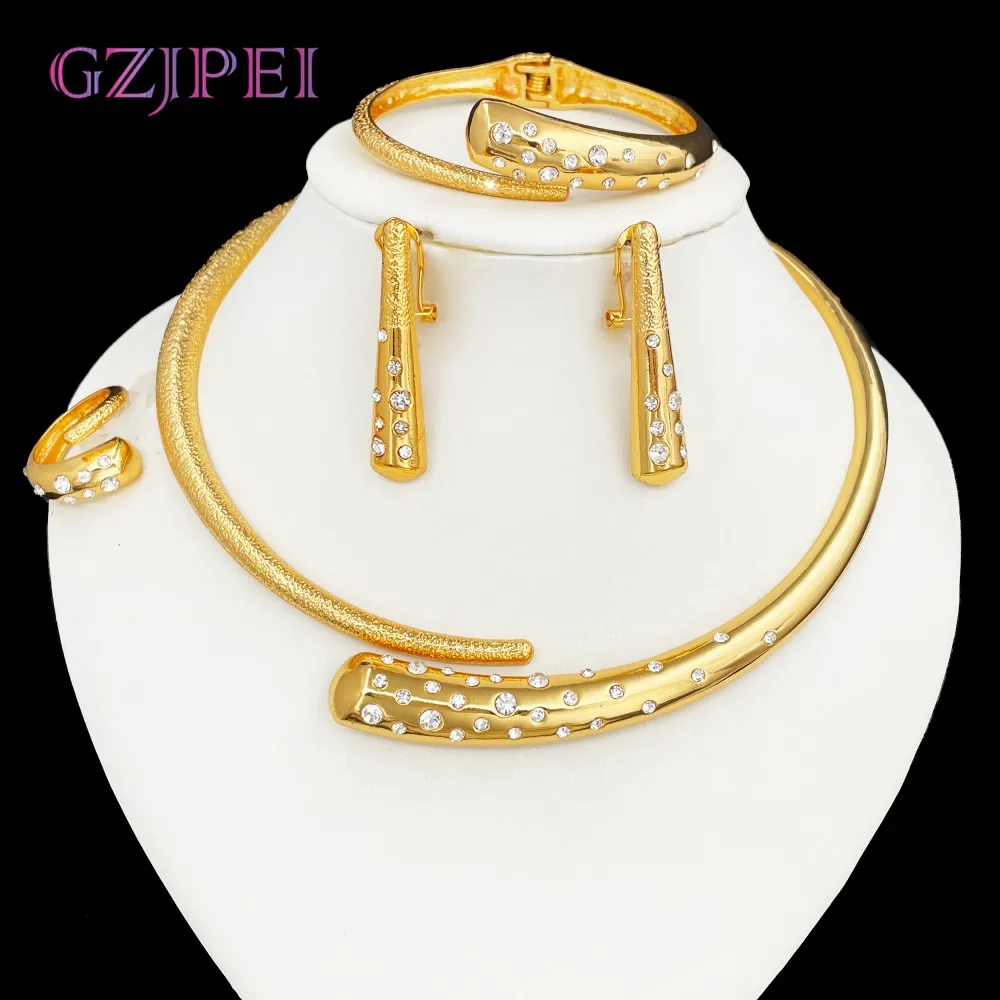 

GZJPEI 2025 New Shiny Zircon Jewelry Set Dubai 18K Gold Plated Open Cuff Bracelet Luxury Cubic Zirconia Jewelry Party Gift