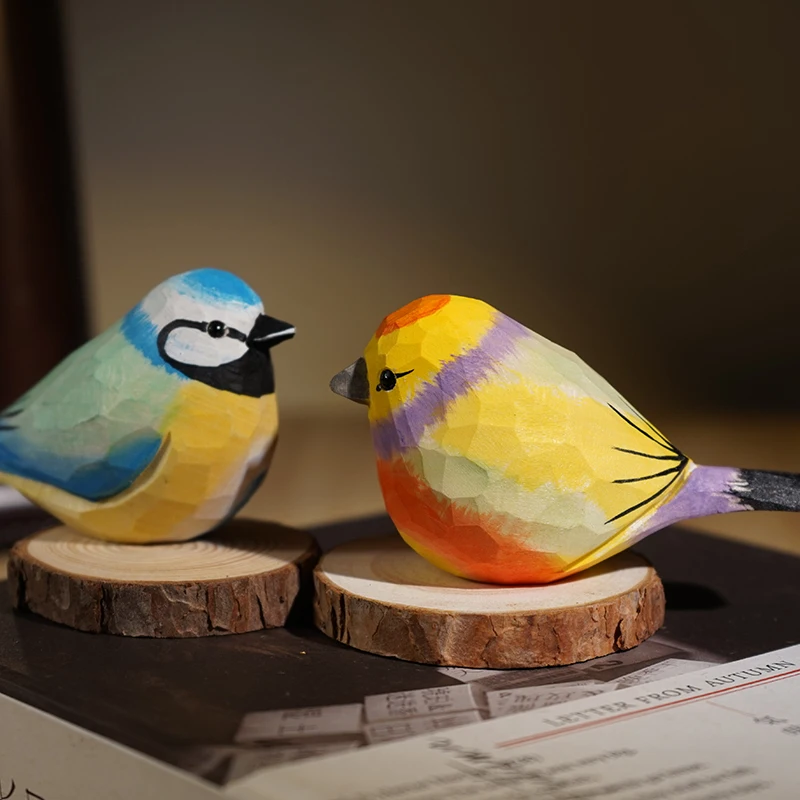 Hand Carved Wooden Bird Miniature Cute Sparrow Parrot Chickadee Animal Desktop Decor Original Log Style