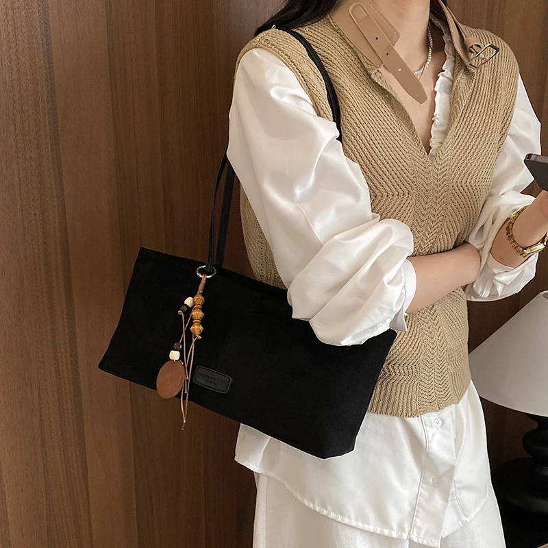 LEFTSIDE Retro Suede Shoulder - Women Bags 2026 Trends ulasan dan harga