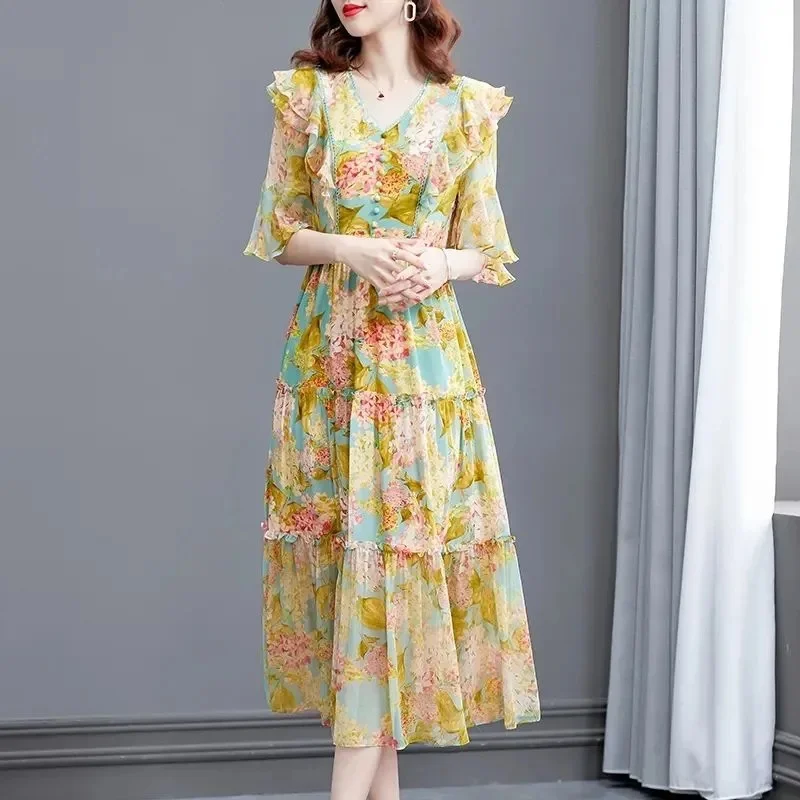 2025 Middle Aged Mother Loose Printing Thin Vestidos Retro Lady Medium Long Styles Long Dresses Summer Femme V-neck Maxi Dress