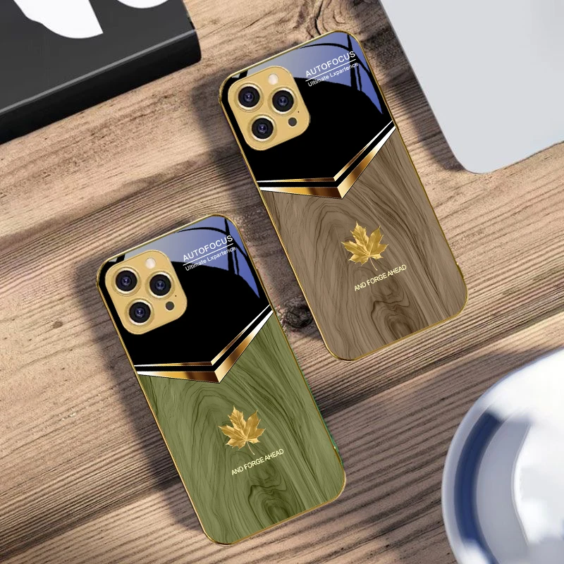 Feuille d'érable dorée mignonne pour IPhone 16 16Pro Max 15 P ro 14 13 Plus 12 Mini 11Pro Max XS Max XR coque de téléphone en verre trempé doré