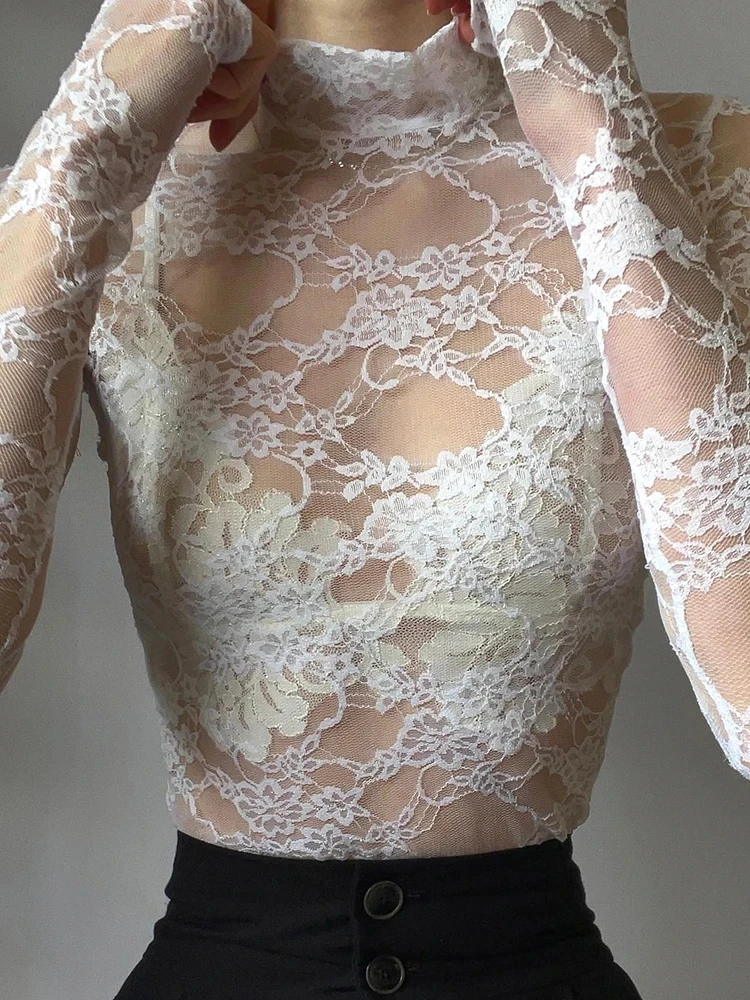

Women's Elegant Lace Crop Top Y2K Vintage Turtleneck T-Shirt White See Through Fairycore Blouse Full Sleeves & Slim Fit Chic