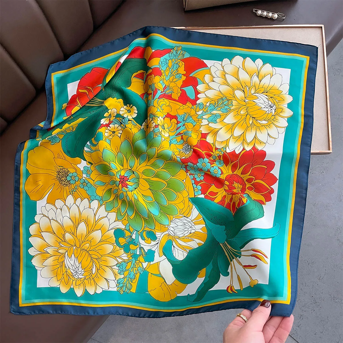 

70*70cm Square Scarf Women Headscarf Foulard Bandana Floral Print Female Head Scarves Decorate Neck Ties Soft Hijab Neckerchief