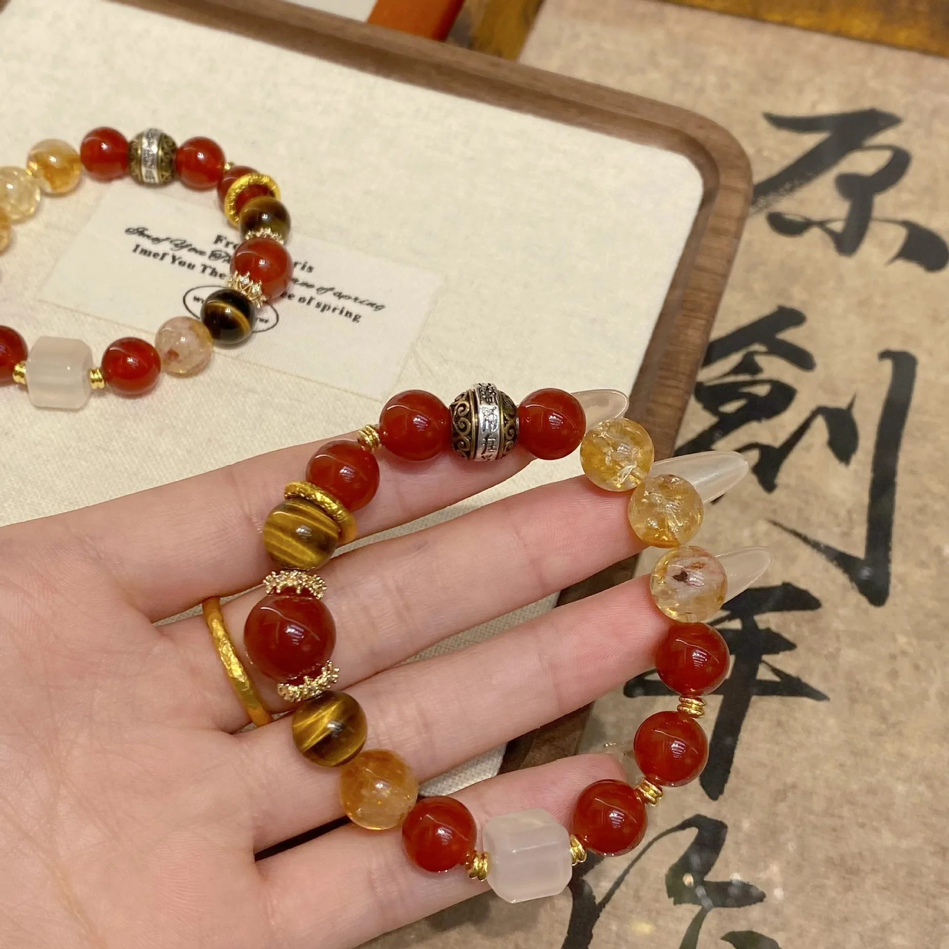 

Nezha Impression Natural Tower Crystal Bracelet Niche High End Red Agate Lucky Hand String